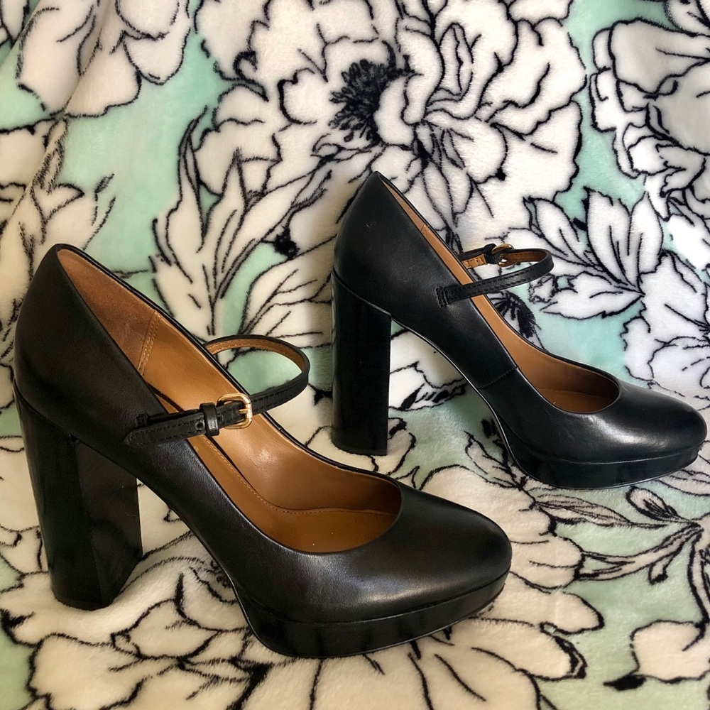 Coach leather platform mary janes 5.5
